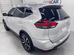 Used 2018  Nissan Rogue 4d SUV FWD SL at NEXCAR near Spring&comma; TX