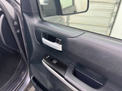 Used 2016  Toyota Tundra 2WD CrewMax SR5 4.6L at NEXCAR near Spring, TX