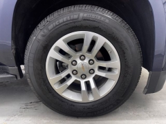 Used 2019  Chevrolet Suburban 4d SUV 4WD LT at NEXCAR near Spring&comma; TX