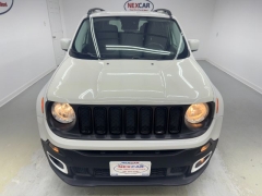 Used 2017  Jeep Renegade 4d SUV FWD Latitude at NEXCAR near Spring, TX