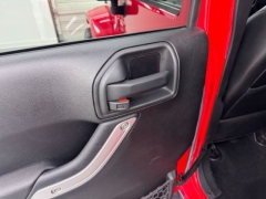 Used 2016  Jeep Wrangler Unlimited 4d Convertible Sahara at NEXCAR near Spring&comma; TX