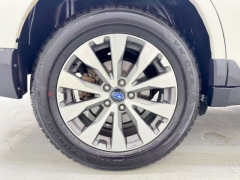 Used 2019  Subaru Outback 4d SUV 2&period;5i Touring at NEXCAR near Spring&comma; TX