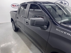 Used 2022  Chevrolet Silverado 1500 4WD Crew Cab 147" Custom at NEXCAR near Spring&comma; TX