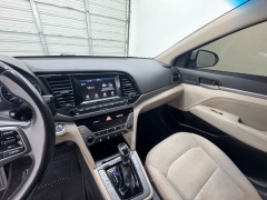 Used 2017  Hyundai Elantra 4d Sedan SE Auto at NEXCAR near Spring, TX