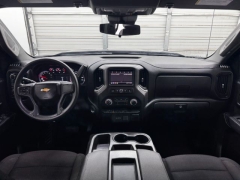 Used 2022  Chevrolet Silverado 1500 4WD Crew Cab 147" Custom at NEXCAR near Spring&comma; TX