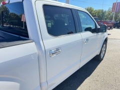 Used 2018  Ford F-150 4WD SuperCrew Platinum 5 1/2 at NEXCAR near Spring, TX