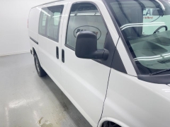 Used 2019  Chevrolet Express Van 2500 Van at NEXCAR near Spring&comma; TX