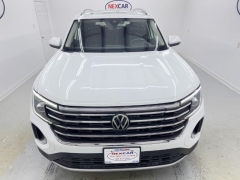 Used 2024  Volkswagen Atlas 2&period;0T SE w&sol;Technology FWD at NEXCAR near Spring&comma; TX