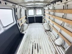 Used 2019  Chevrolet Express Van 2500 Van at NEXCAR near Spring&comma; TX