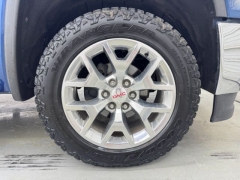 Used 2017  GMC Sierra 1500 2WD Crew Cab SLT Texas Premium Pkg at NEXCAR near Spring&comma; TX