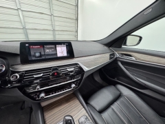Used 2018  BMW 5 Series 540i Sedan at NEXCAR near Spring&comma; TX