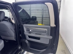 Used 2017  Ram 1500 Lone Star 4x4 Crew Cab 5'7" Box at NEXCAR near Spring&comma; TX
