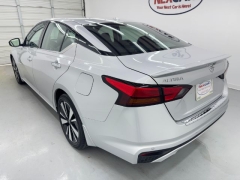 Used 2020  Nissan Altima 4d Sedan FWD 2.5L SL at NEXCAR near Spring, TX