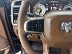 Used 2019  Ram 1500 4WD Crew Cab Longhorn at NEXCAR near Spring&comma; TX