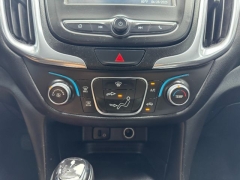 Used 2018  Chevrolet Equinox 4d SUV AWD LT w/1LT at NEXCAR near Spring, TX