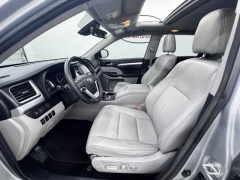 Used 2018  Toyota Highlander 4d SUV FWD XLE at NEXCAR near Spring&comma; TX