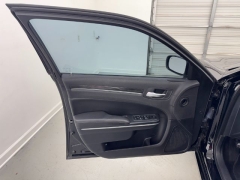 Used 2018  Chrysler 300 4d Sedan RWD Touring at NEXCAR near Spring&comma; TX