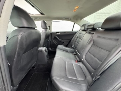 Used 2017  Volkswagen Jetta 4d Sedan SEL at NEXCAR near Spring&comma; TX