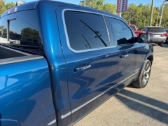 Used 2019  Ram 1500 2WD Crew Cab Limited at NEXCAR near Spring, TX
