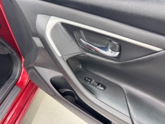 Used 2017  Nissan Altima 4d Sedan 2&period;5L SV at NEXCAR near Spring&comma; TX