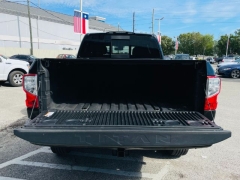 Used 2018  Nissan Titan XD 4WD Crew Cab SV at NEXCAR near Spring&comma; TX