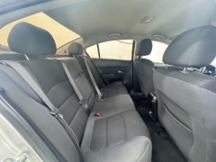 Used 2016  Chevrolet Cruze Limited 4d Sedan LT w/1LT Auto at NEXCAR near Spring, TX