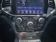 Used 2019  Jeep Grand Cherokee 4d SUV 4WD Laredo Altitude at NEXCAR near Spring, TX