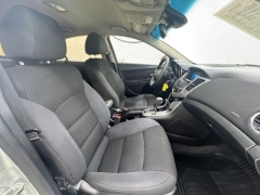 Used 2016  Chevrolet Cruze Limited 4d Sedan LT w/1LT Auto at NEXCAR near Spring, TX