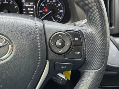 Used 2018  Toyota RAV4 4d SUV FWD LE at NEXCAR near Spring&comma; TX