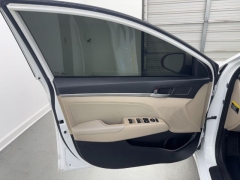 Used 2017  Hyundai Elantra 4d Sedan SE Auto at NEXCAR near Spring, TX