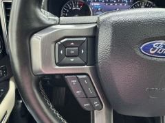 Used 2021  Ford Expedition Max Platinum 4x4 at NEXCAR near Spring, TX