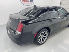 Used 2018  Chrysler 300 4d Sedan RWD Touring at NEXCAR near Spring&comma; TX