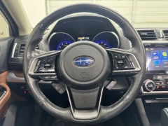 Used 2019  Subaru Outback 4d SUV 2&period;5i Touring at NEXCAR near Spring&comma; TX