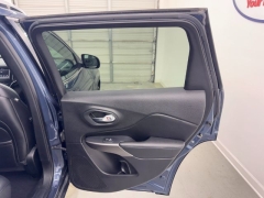 Used 2019  Jeep Cherokee 4d SUV FWD Latitude Plus 3&period;2L at NEXCAR near Spring&comma; TX