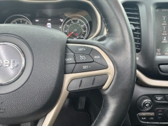 Used 2015  Jeep Cherokee 4d SUV 4WD Limited V6 at NEXCAR near Spring&comma; TX