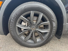 Used 2024  Volkswagen Tiguan 2&period;0T Wolfsburg Edition FWD at Nexcar near Spring&comma; TX