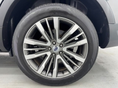 Used 2018  Ford Explorer 4d SUV 4WD Platinum at NEXCAR near Spring&comma; TX