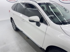Used 2019  Subaru Outback 4d SUV 2&period;5i Touring at NEXCAR near Spring&comma; TX