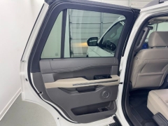 Used 2020  Ford Expedition 4d SUV 2WD XLT at NEXCAR near Spring&comma; TX