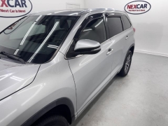 Used 2018  Toyota Highlander 4d SUV FWD XLE at NEXCAR near Spring&comma; TX