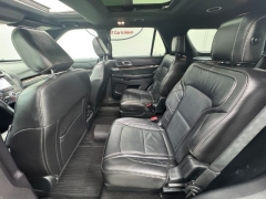 Used 2018  Ford Explorer 4d SUV 4WD Platinum at NEXCAR near Spring&comma; TX