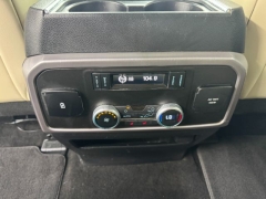 Used 2021  Ford Expedition Max Platinum 4x4 at NEXCAR near Spring, TX