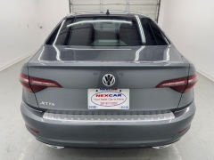 Used 2019  Volkswagen Jetta 4d Sedan 1&period;4T R-Line at NEXCAR near Spring&comma; TX