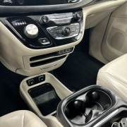 Used 2021  Chrysler Voyager LXI FWD at NEXCAR near Spring, TX