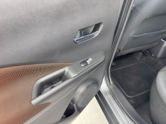 Used 2018  Nissan Kicks 4d SUV FWD SR at NEXCAR near Spring&comma; TX