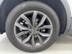Used 2022  Volkswagen Tiguan 2.0T SE FWD at NEXCAR near Spring, TX