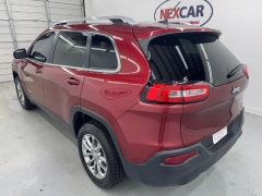 Used 2017  Jeep Cherokee 4d SUV FWD Latitude I4 at NEXCAR near Spring&comma; TX