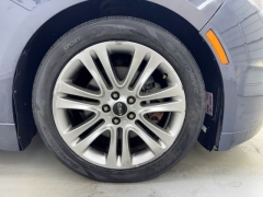 Used 2013  Lincoln MKZ 4d Sedan FWD V6 at NEXCAR near Spring&comma; TX