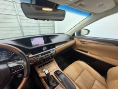 Used 2016  Lexus ES 350 4dr Sdn at NEXCAR near Spring, TX