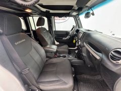 Used 2017  Jeep Wrangler Unlimited 4d Convertible Sahara at NEXCAR near Spring&comma; TX